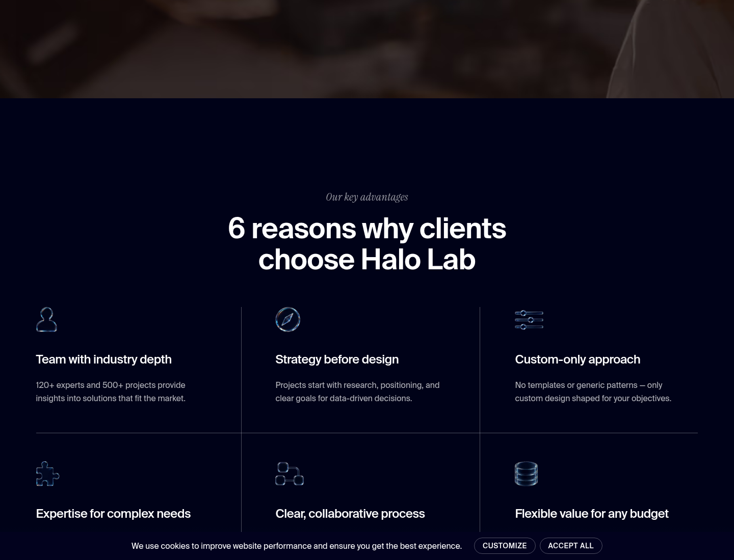 Halo Lab 三列图文网格版式参考